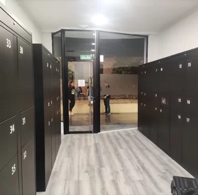Lockers y Consignas, Consigna de equipajes, lockers plaza catalunya, Consigna de Equipajes Gran vía Plaza Mostenses Madrid